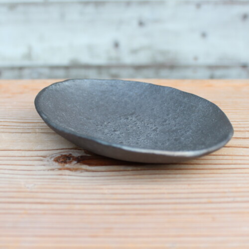 炭化石目楕円小皿Ｍ