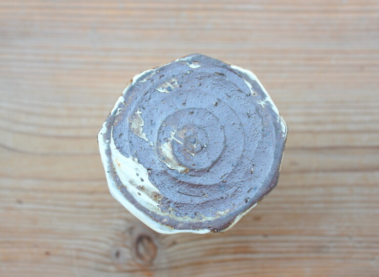 粉引面取花入Ｂ