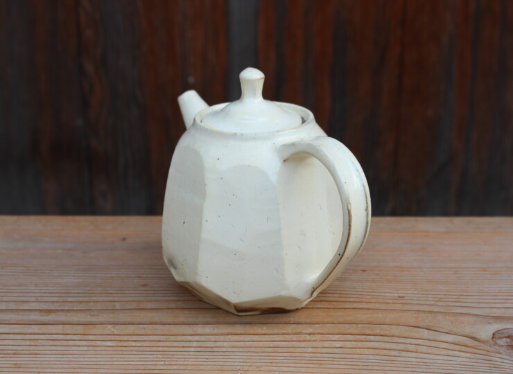 粉引面取ポットＤ