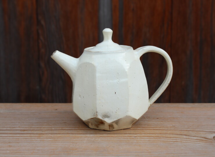 粉引面取ポットＤ