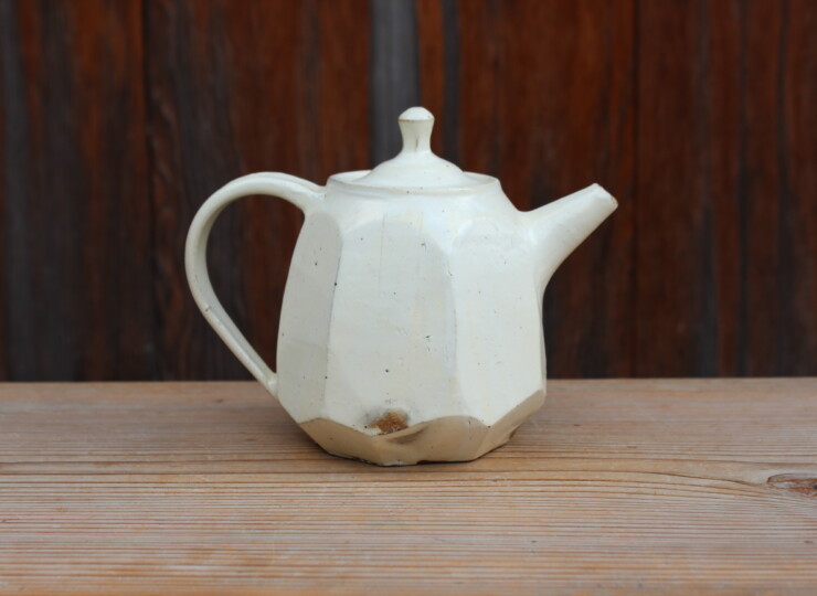 粉引面取ポットＤ