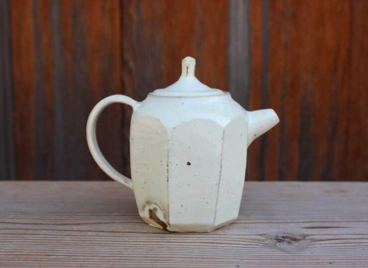 粉引面取ポットD