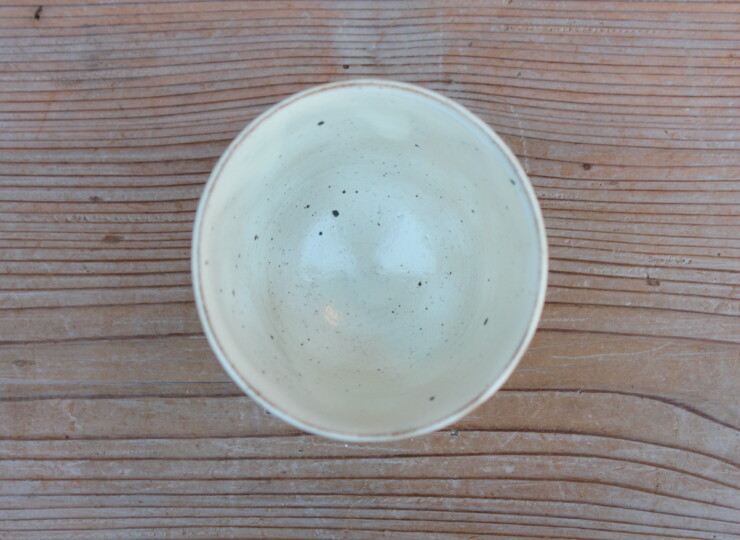 粉引面取湯呑Ｑ