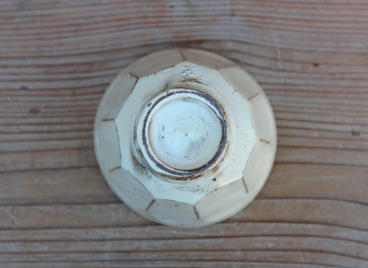 粉引面取湯呑Ｑ