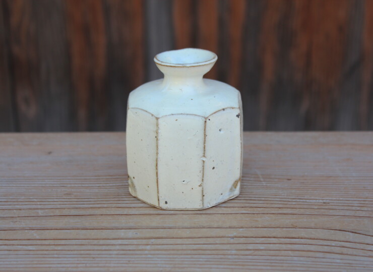 粉引面取花入Ｈ