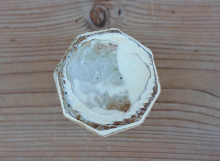 粉引面取花入Ｈ