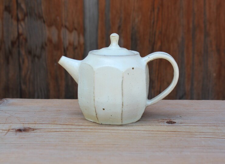 粉引面取ポットＤ