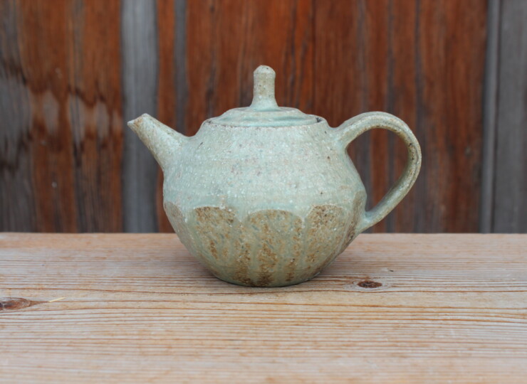 灰釉面取ポットＨ