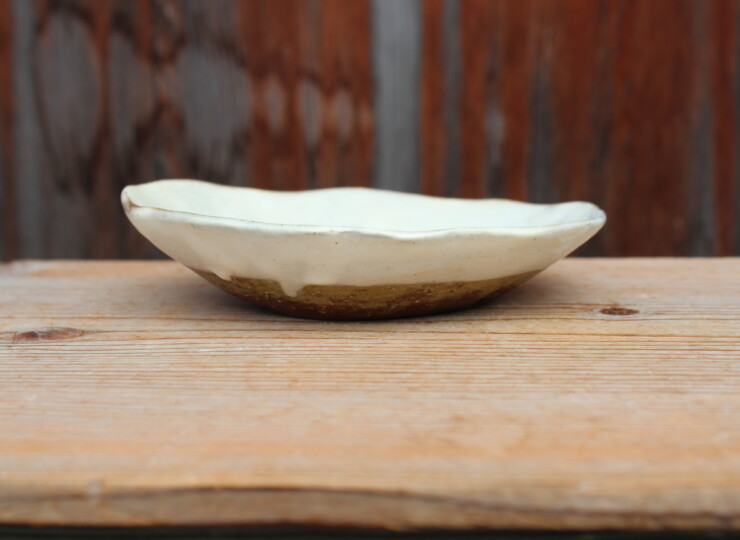 刷毛目石目楕円皿Ａ