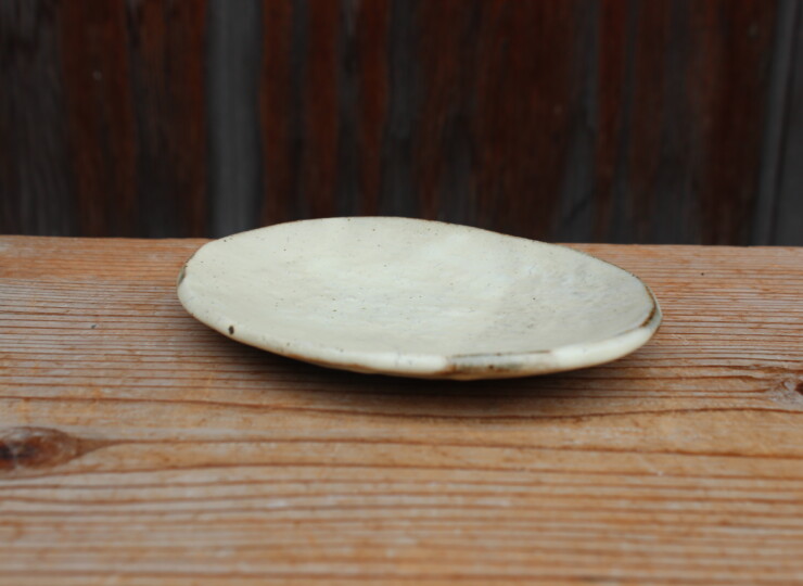 粉引石目楕円小皿Ａ