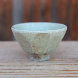 灰釉面取ぐい吞みＨ