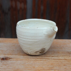 粉引石目片口Ｅ