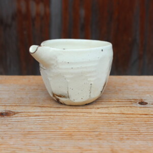 粉引石目面取片口Ｆ