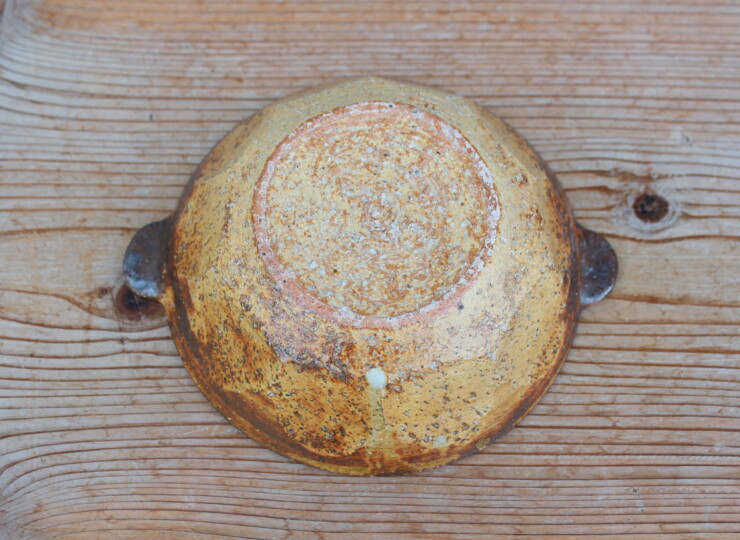 灰釉面取耳鉢Ｑ