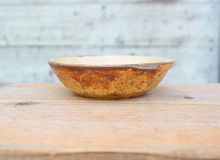 灰釉面取耳鉢Ｔ