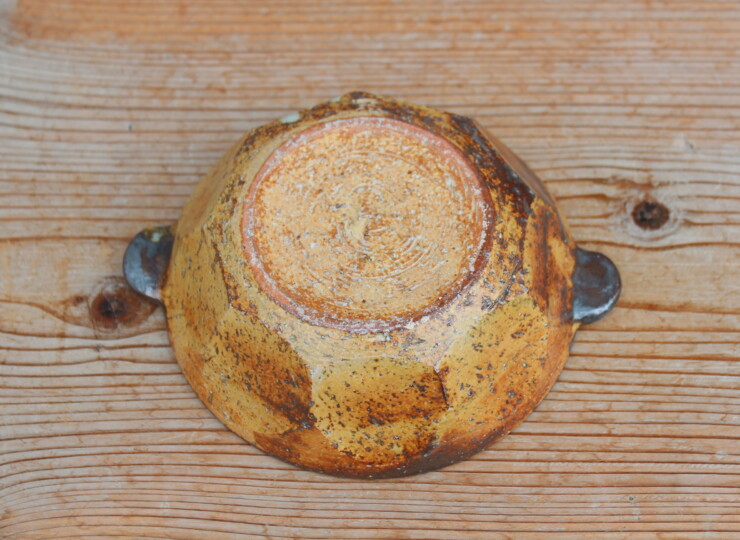 灰釉面取耳鉢Ｕ