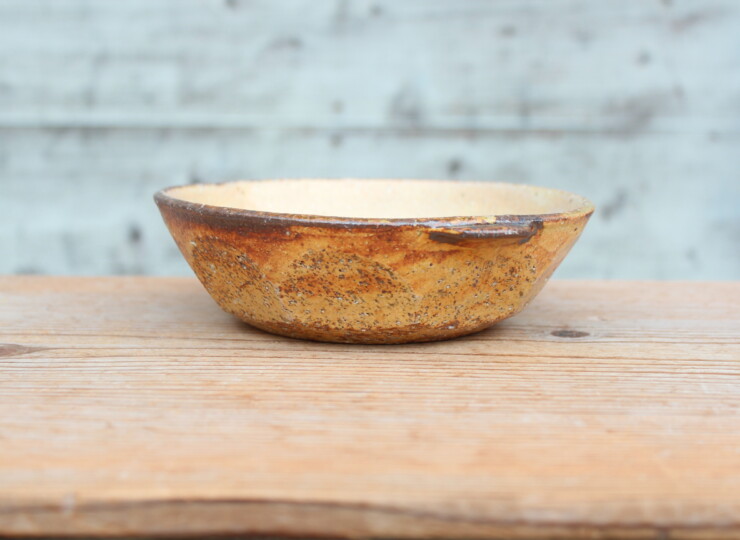 灰釉面取耳鉢Ｖ