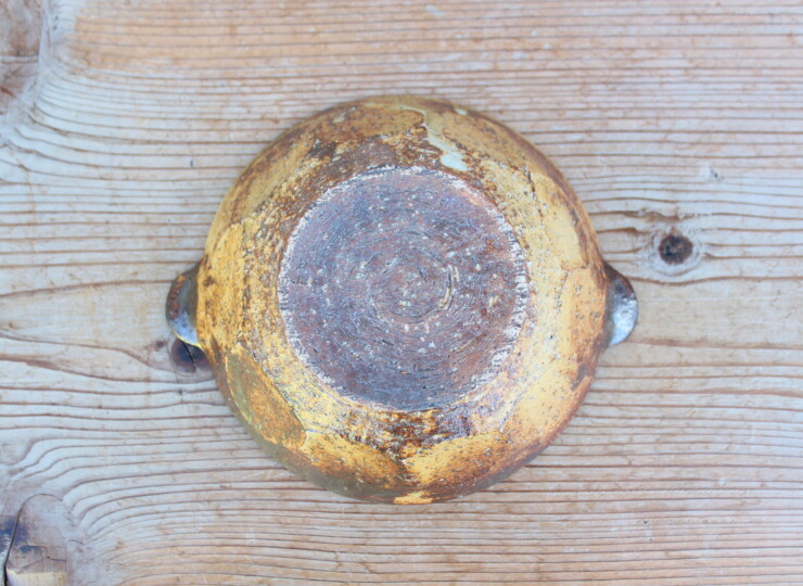 灰釉面取耳鉢Ｄ