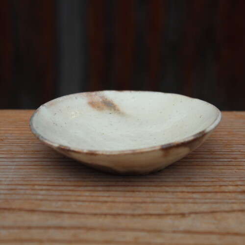 粉引石目小皿Ｆ