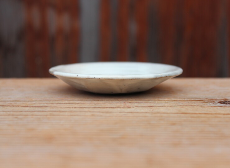 粉引面取小皿Ｈ