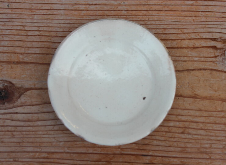 粉引面取小皿Ｊ