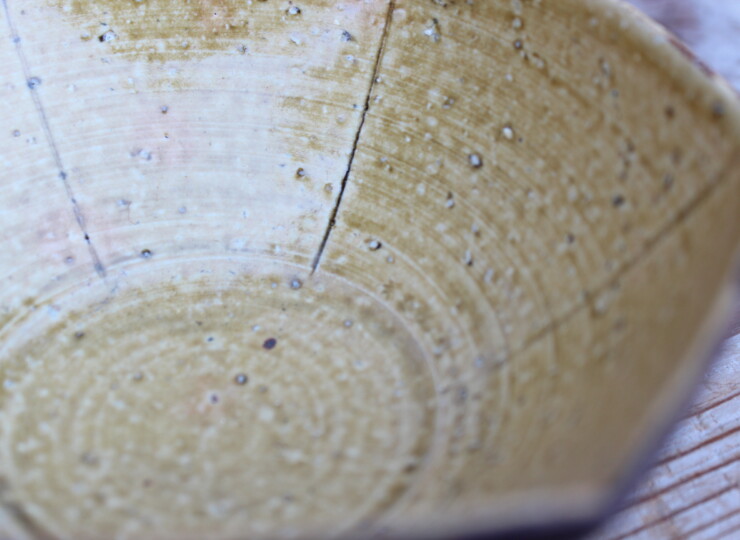 伊羅保六角鉢Ｃ