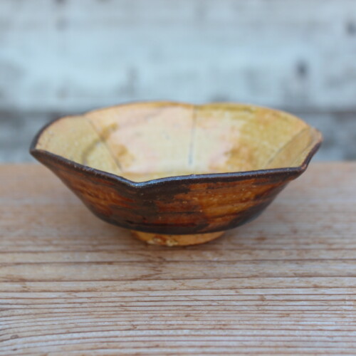 伊羅保六角小鉢Ｏ