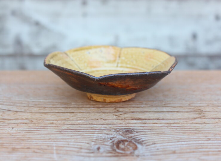 伊羅保六角小鉢Ｐ