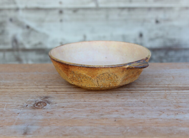 灰釉面取耳鉢Ａ