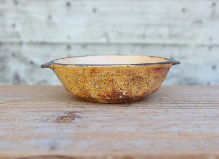 灰釉面取耳鉢Ｅ