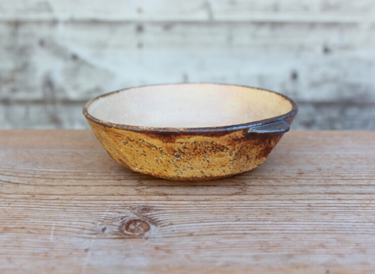 灰釉面取耳鉢Ｉ