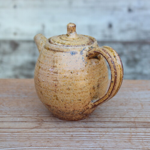 伊羅保ポットＩ