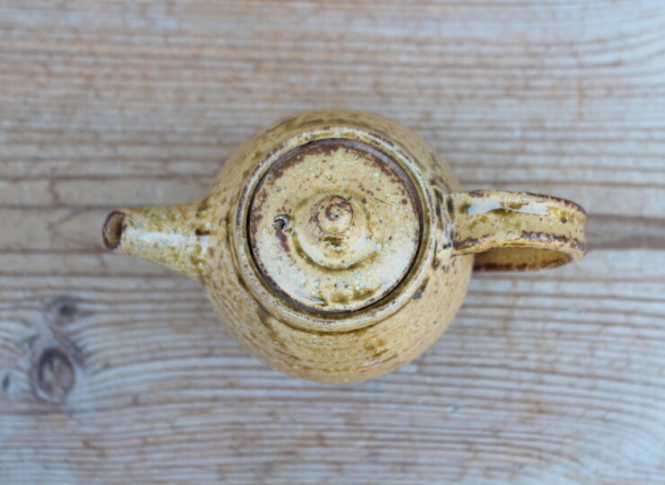 伊羅保ポットＩ