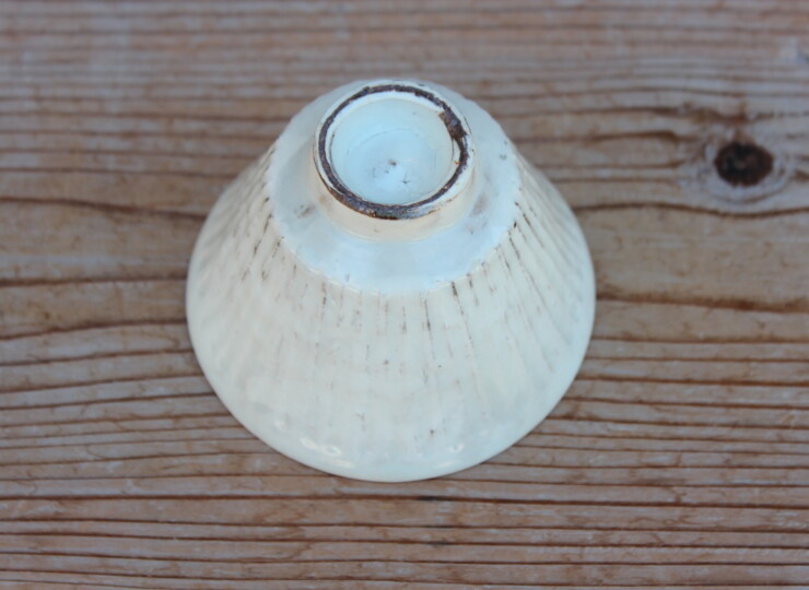 粉引線刻汲出Ｔ