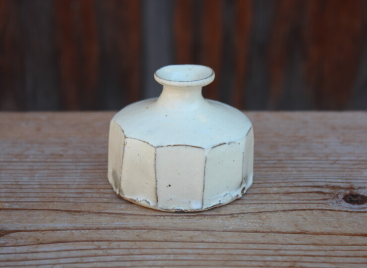 粉引面取花入Ｃ