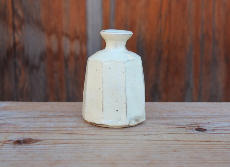 粉引面取花入Ｈ