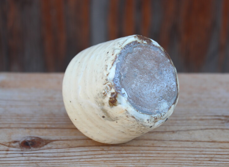 粉引石目花入Ｉ