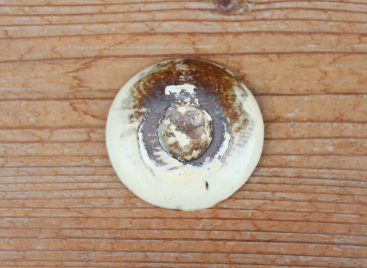 粉引石目箸置Ａ