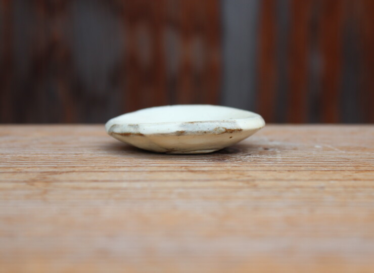 粉引石目箸置Ｄ