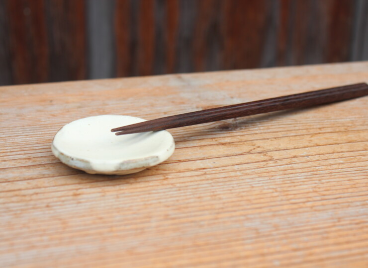 粉引石目箸置Ｆ