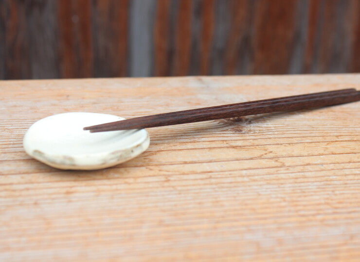 粉引石目箸置Ｇ