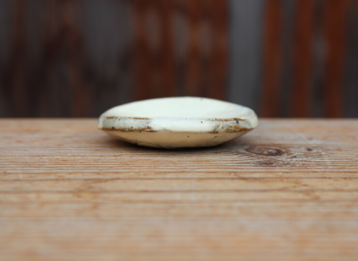 粉引石目箸置Ｈ