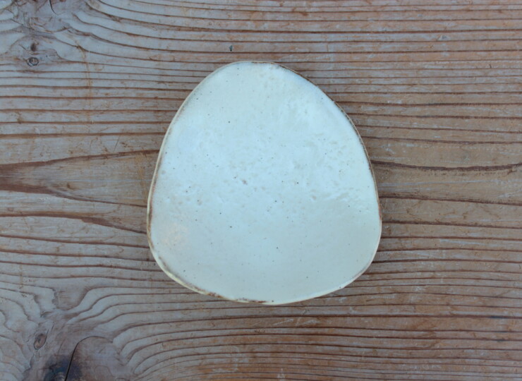 粉引石目三角小皿Ｃ