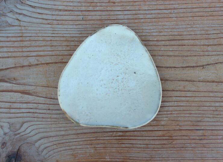 粉引石目三角小皿Ｄ