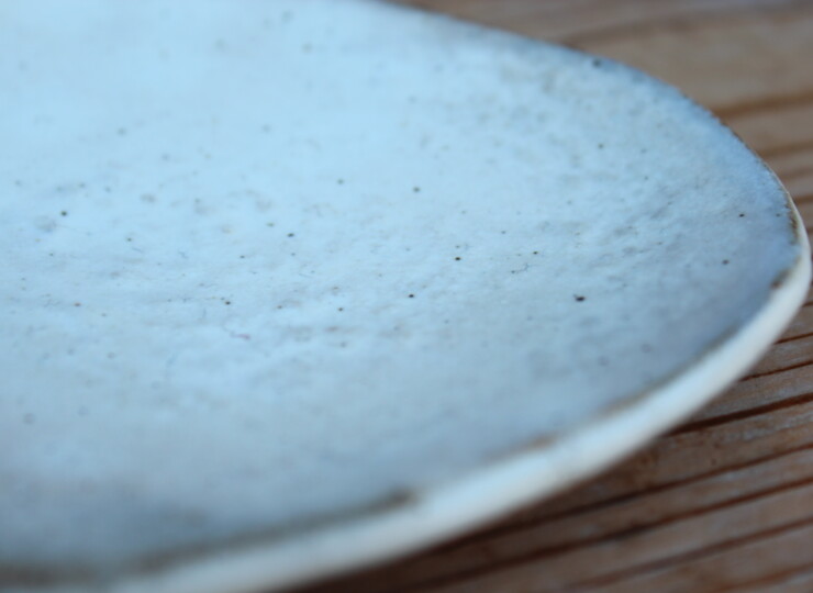 粉引石目三角小皿Ｆ