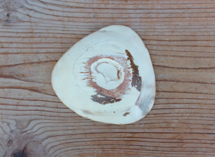 粉引石目三角小皿Ｍ