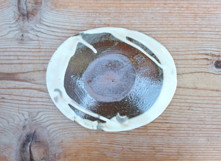 粉引石目楕円皿Ｅ