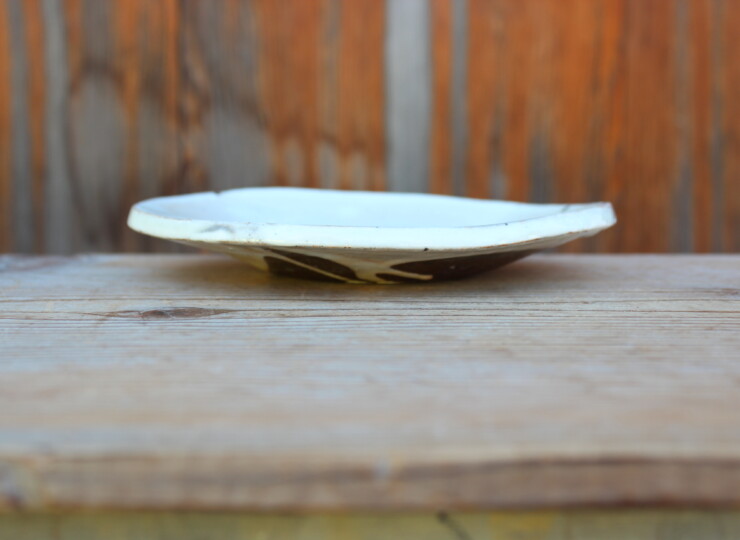 粉引石目楕円皿Ｊ