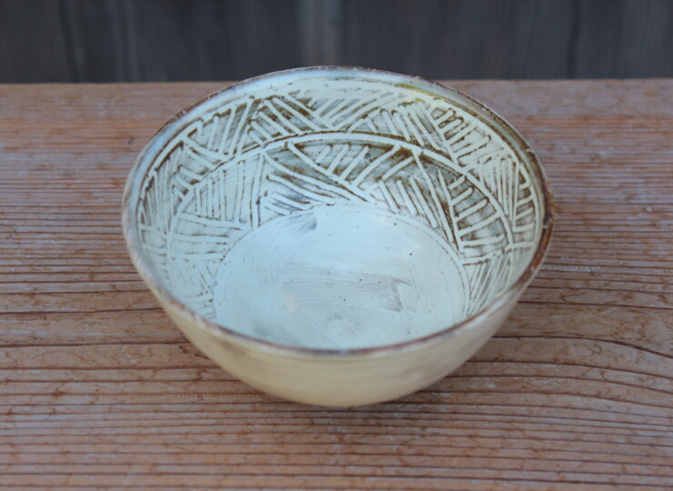 刷毛目象嵌深鉢Ｄ