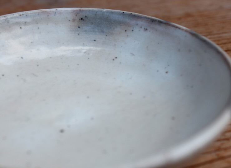 粉引面取平小鉢Ｈ